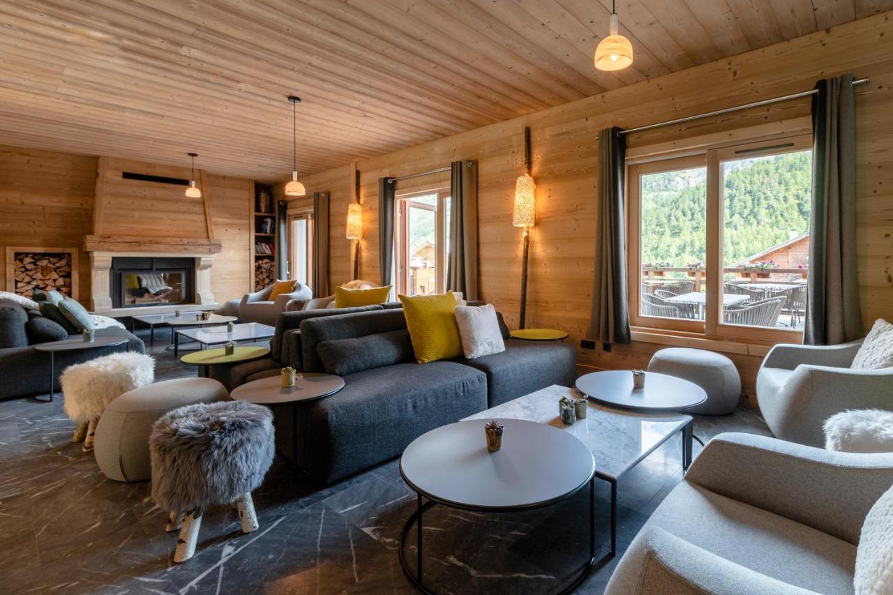 Le Chalet Blanc Hotel & Spa モンジェネヴル エクステリア 写真