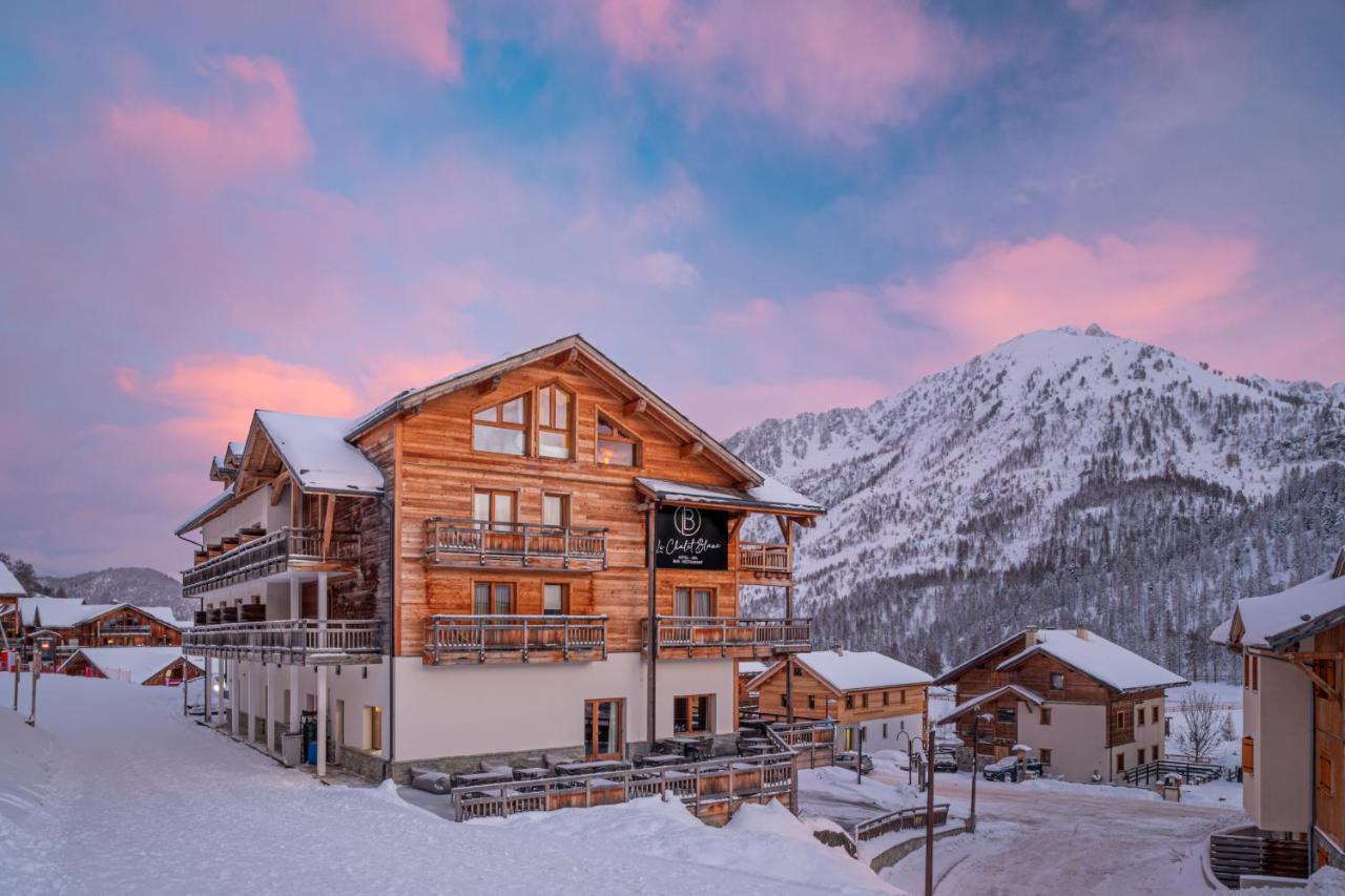 Le Chalet Blanc Hotel & Spa モンジェネヴル エクステリア 写真